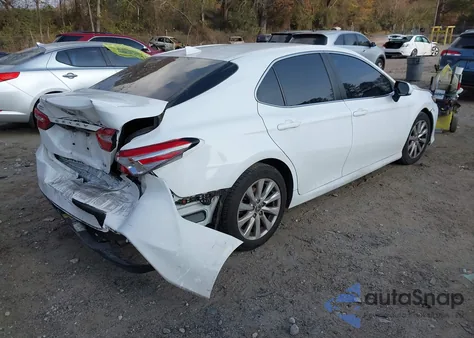 2020 Toyota Camry Le from USA, damaged, VIN 4T1C11AK6LU989110